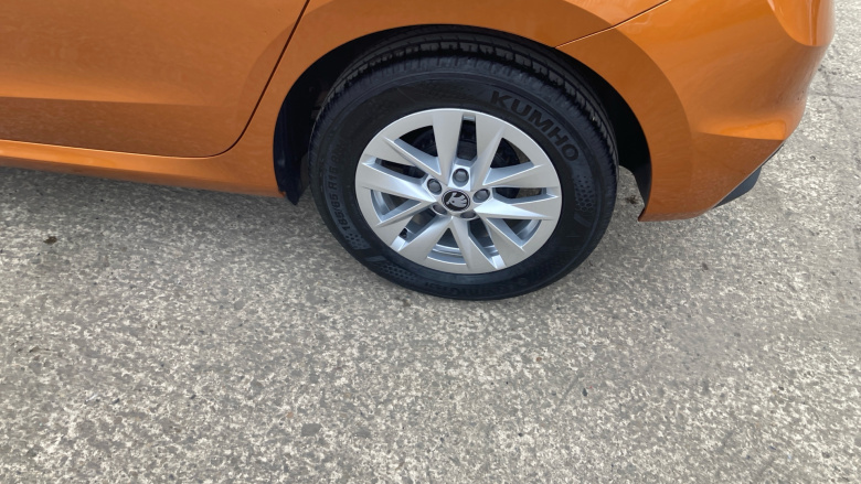 Skoda Fabia 1.0 MPI 80 SE Edition 5dr Petrol Hatchback